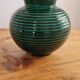Vase en faïence émaillé vert