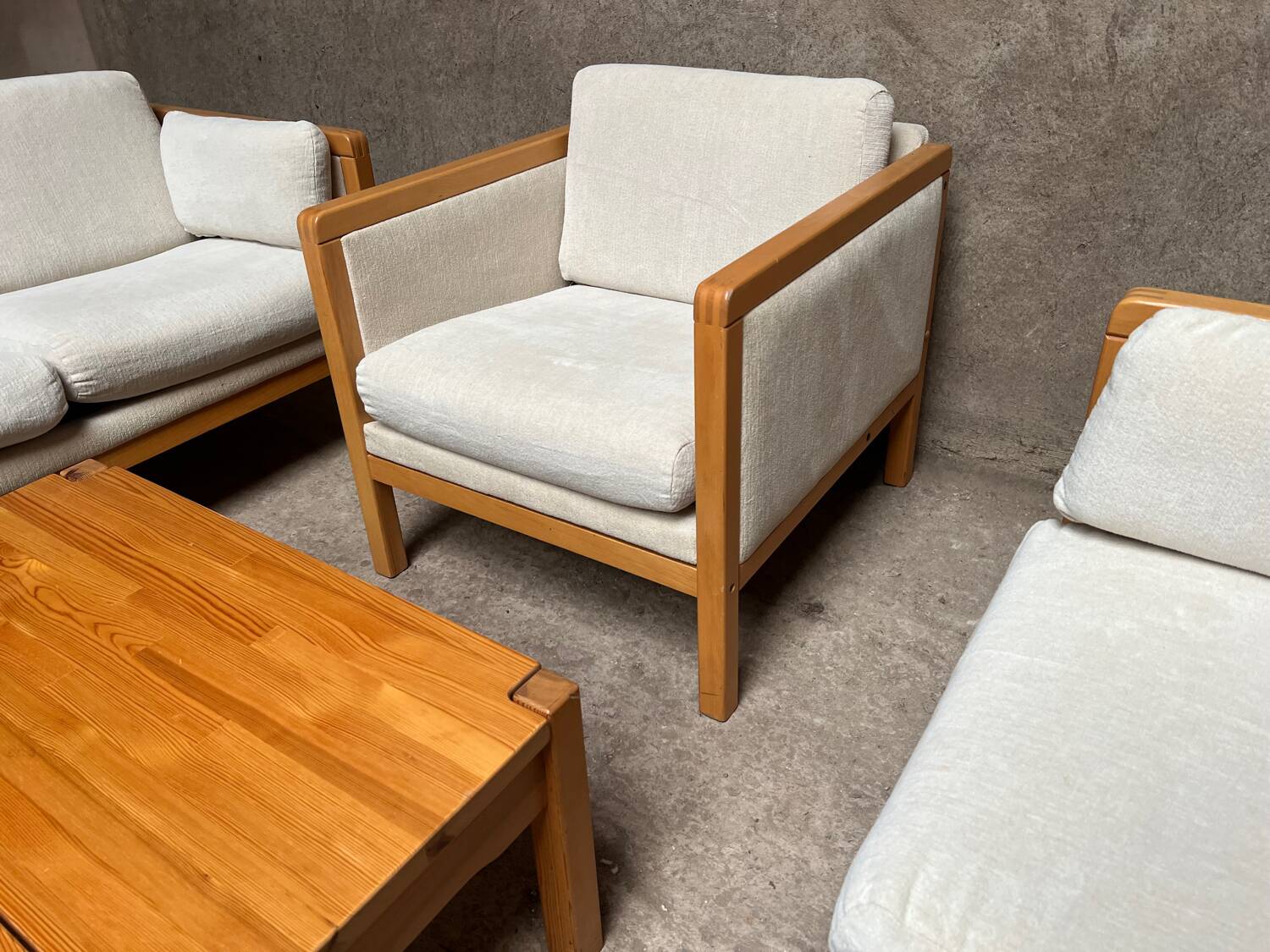 Designer coffee table armchair sofa set 1980