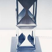 Lampe en plexiglas fumé et acier satiné, 1970