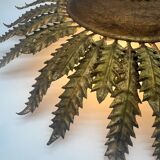 Large wall sconce "Sol" in gilded wrought iron – Spain, 1950s