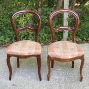 2 chaises louis Philippe bois massif courbé et tissu écru