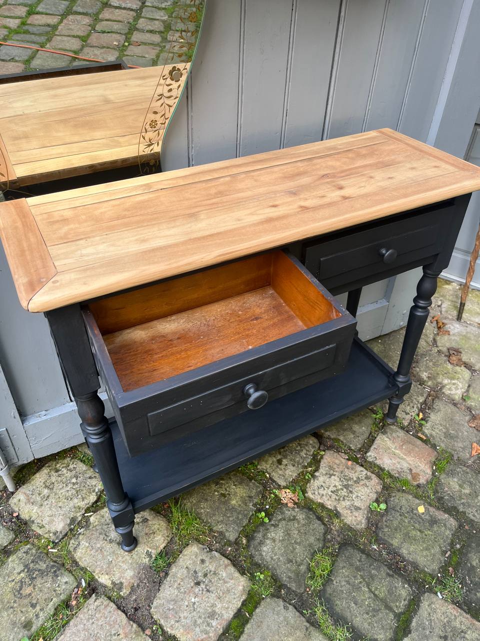 Wooden entrance console