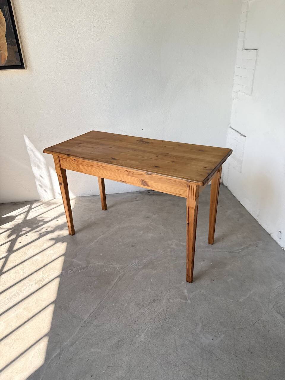 English style pine desk