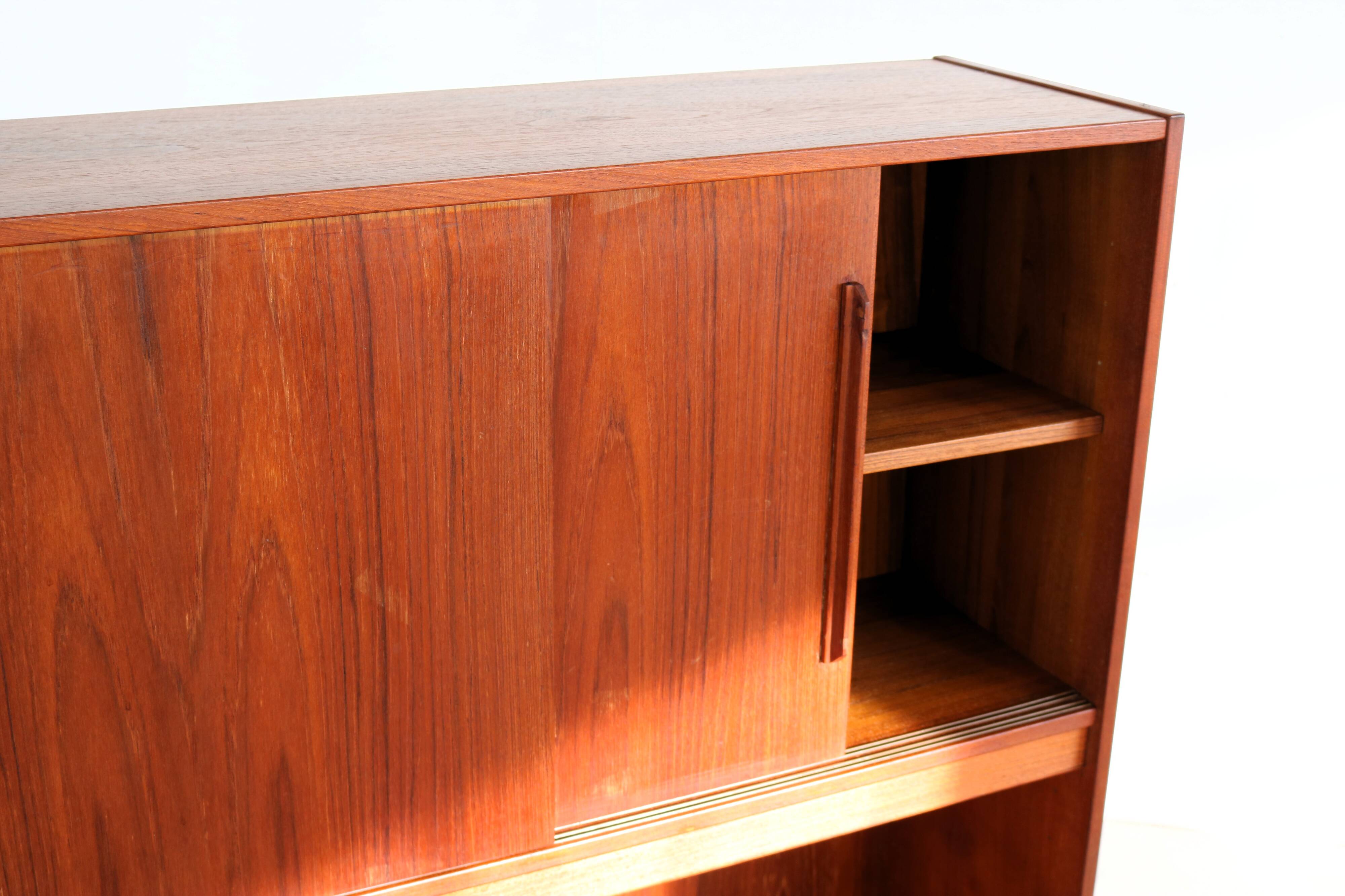 vintage cabinet | cupboard | teak | 60s | Danish
