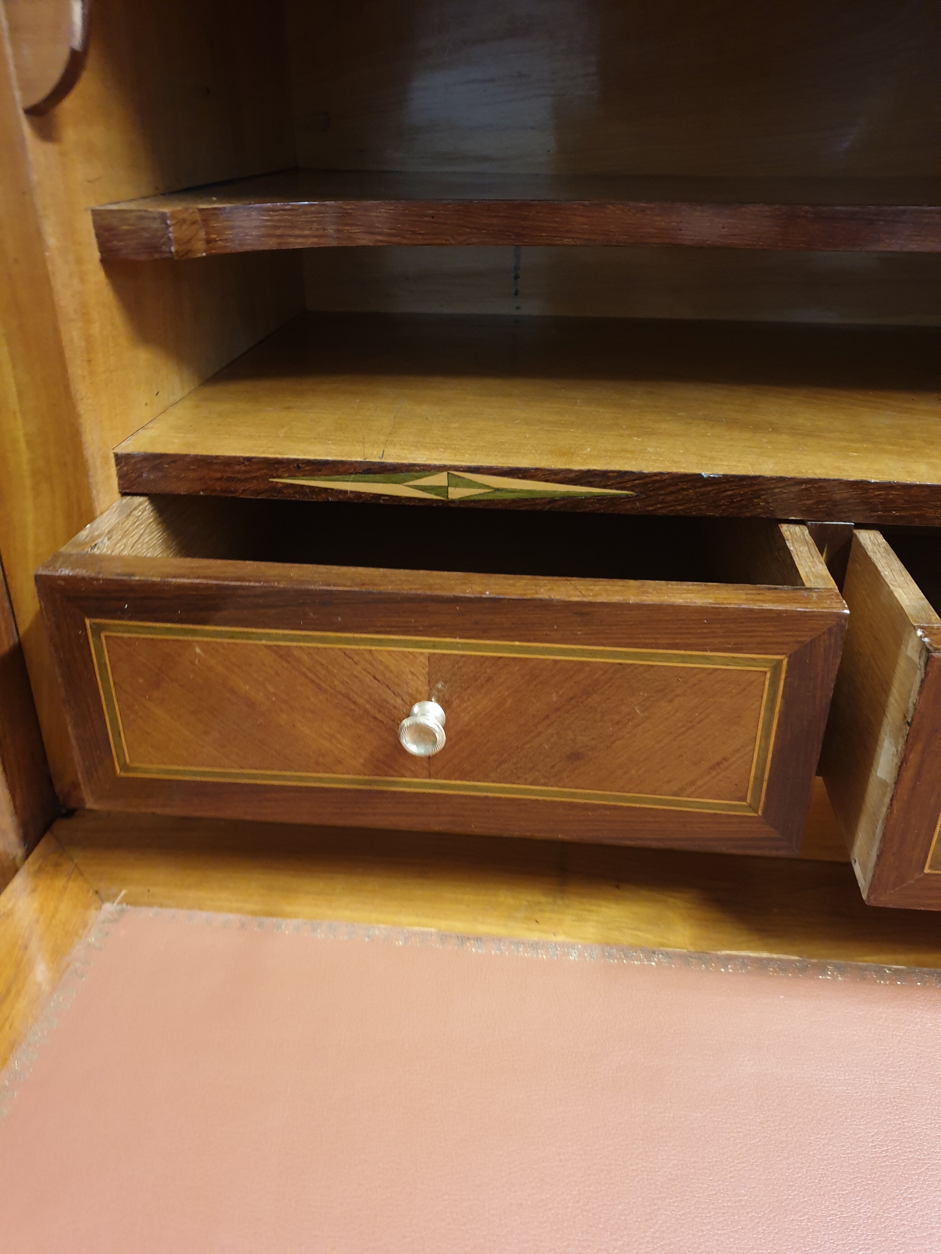 Writing desk marquetry Louis XVI