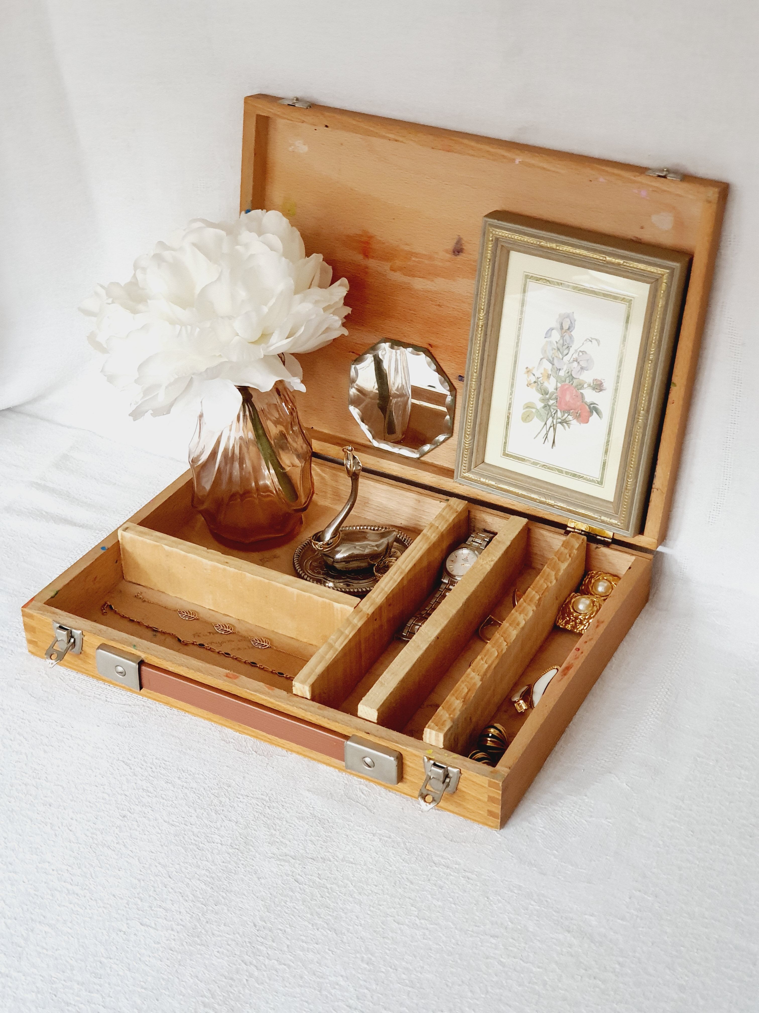 Pencil and vintage paint malette