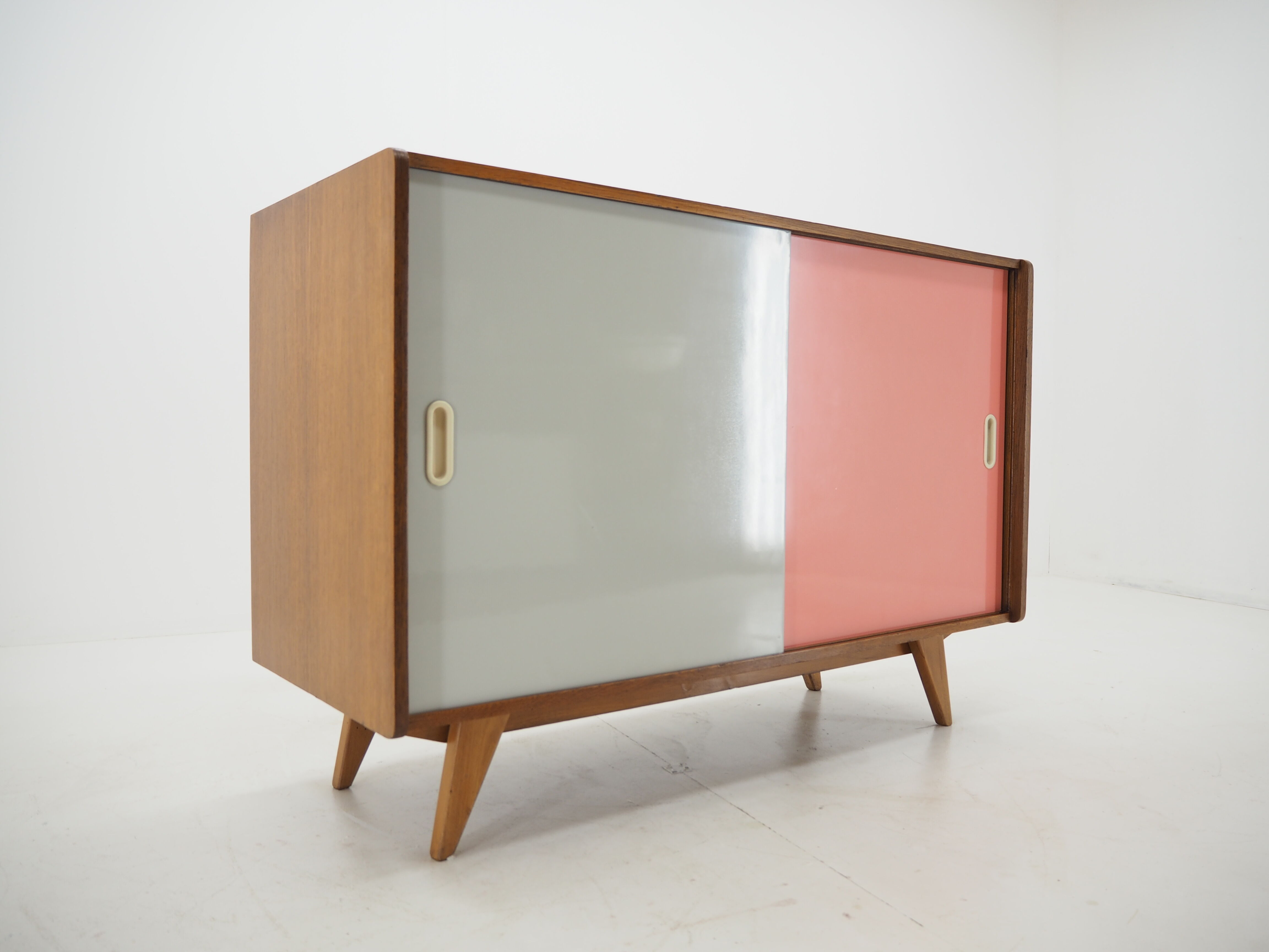 Jiri Jiroutek sideboard, Czechoslovakia 1960s