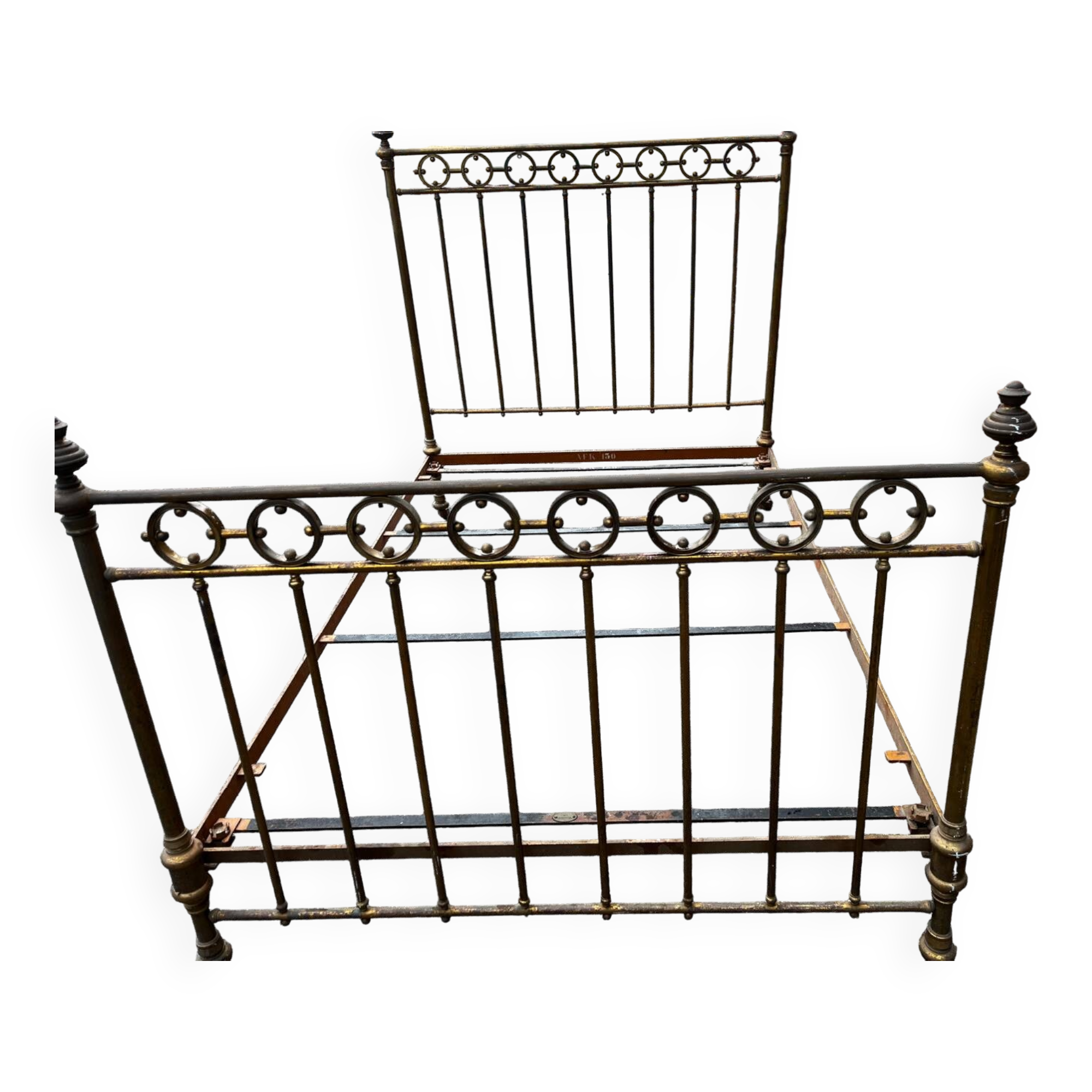 Beautiful vintage brass double bed