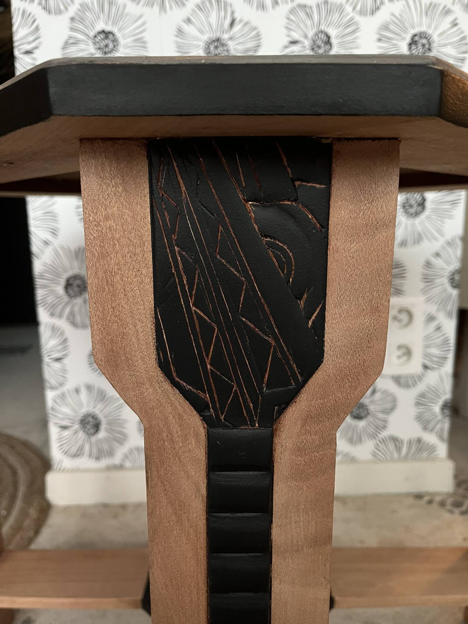 Esmée Art Deco side table, wood, black and grey