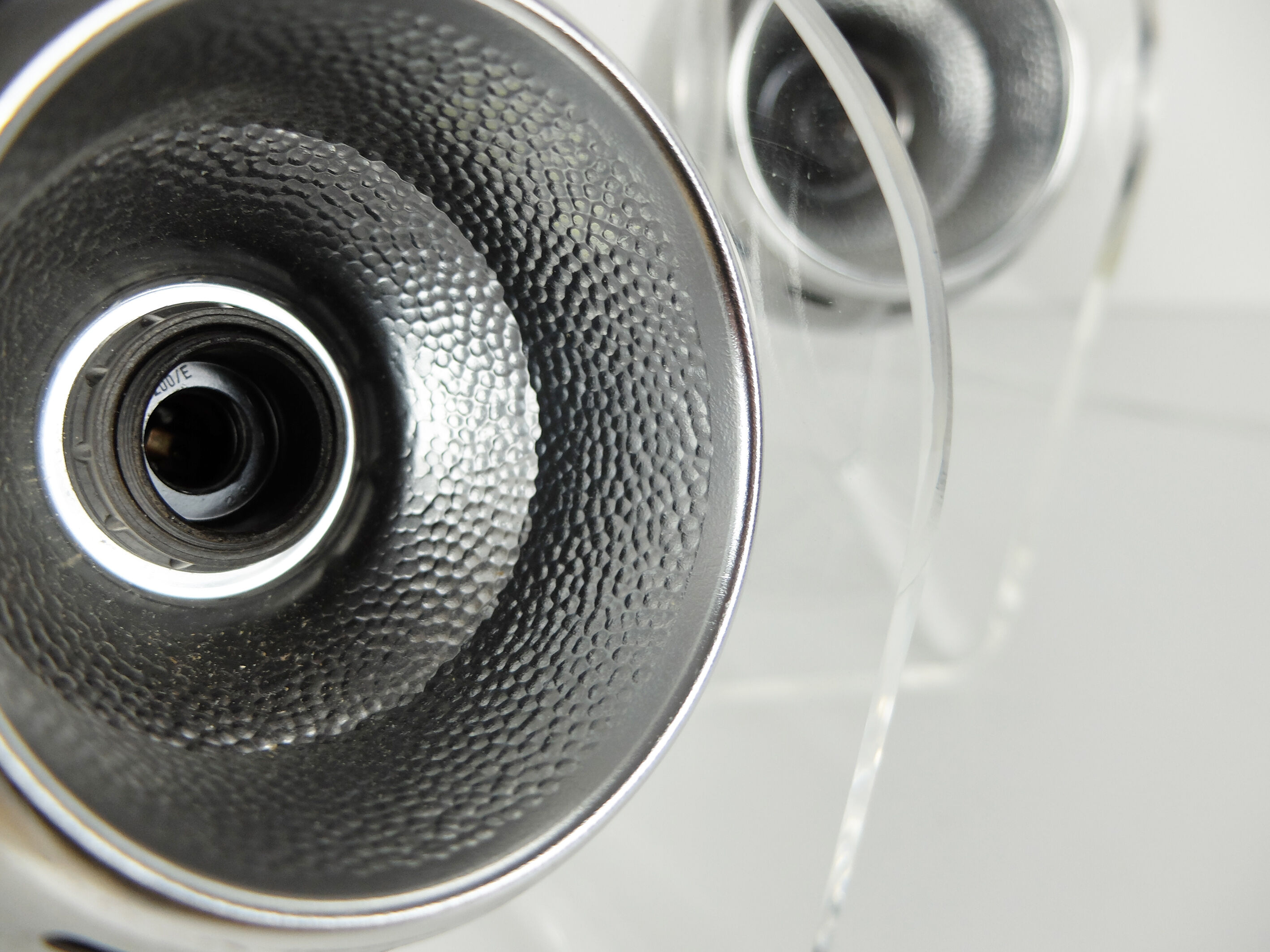 Pair of table lamps Space Age plexiglass sphere, 1960/70