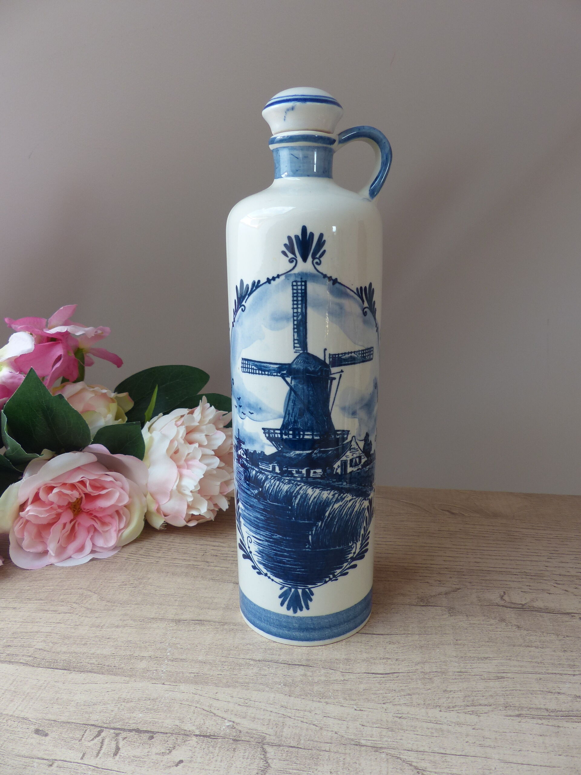 Bouteille delf blue hollandais avec bouchon de liège