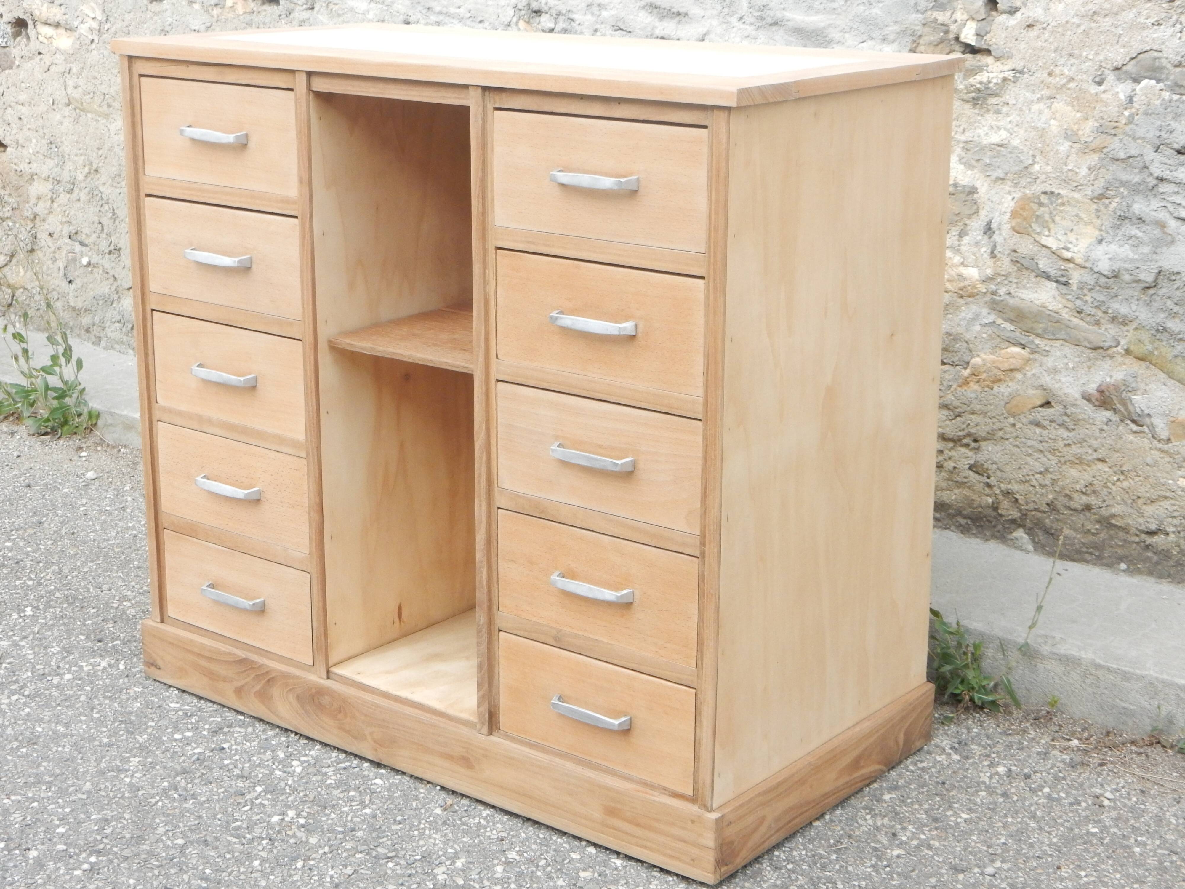 Superbe petit buffet / meuble de métier 10 tiroirs