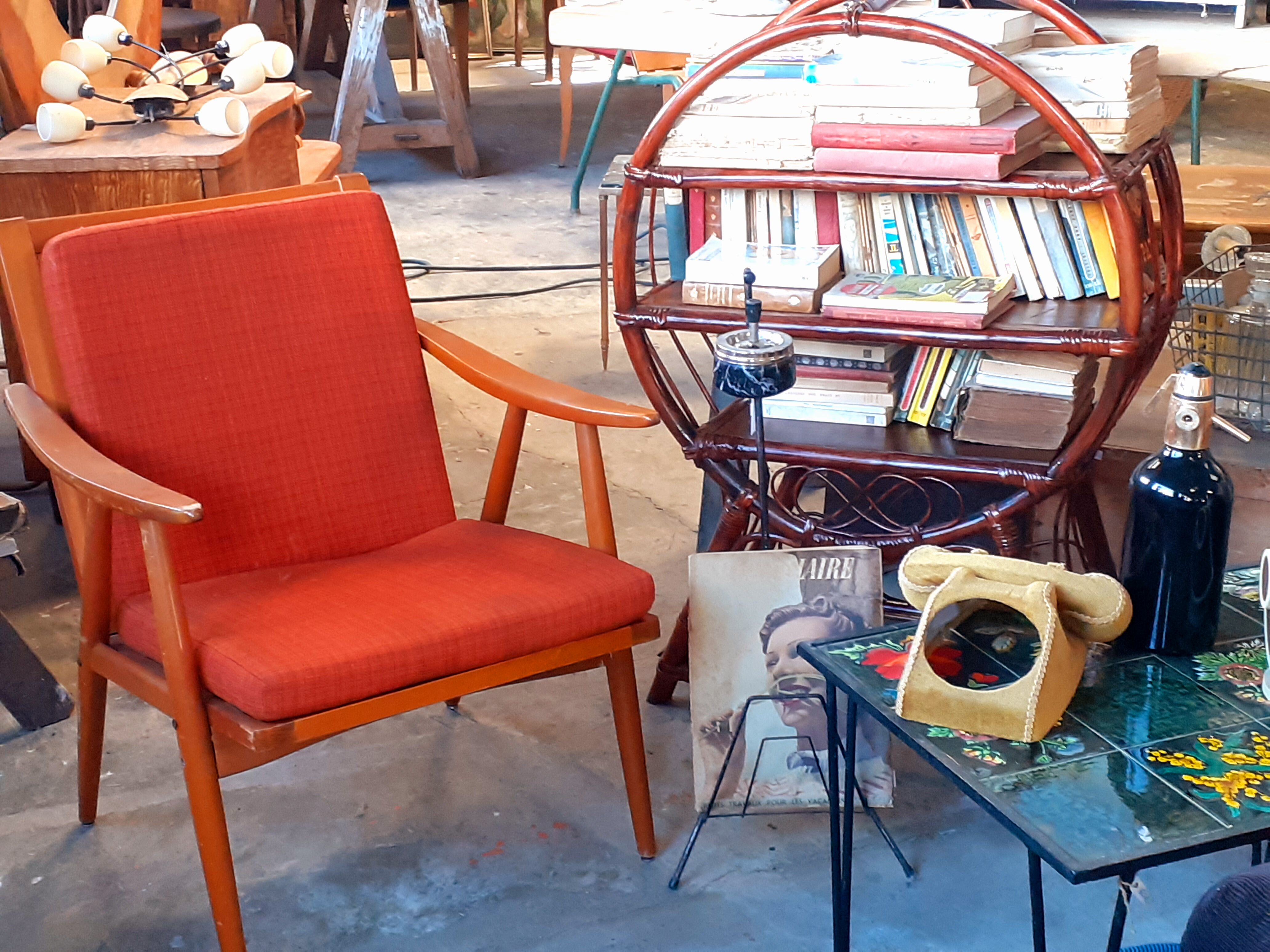 Round rattan library.