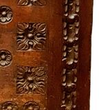 Coffre ancien de style Renaissance en chene sculpté XVIII siècle