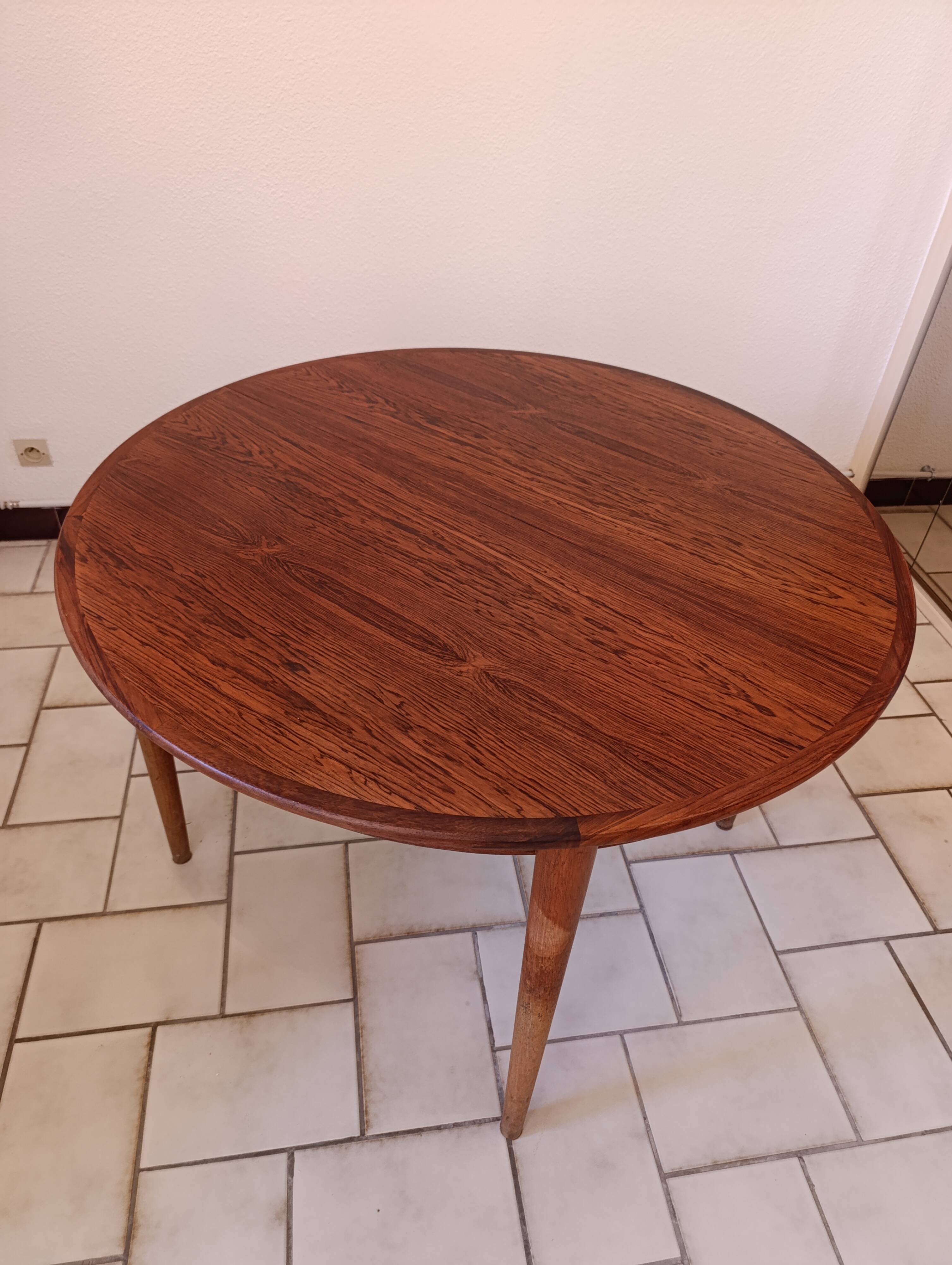 Title: Vintage Round Table in Rio Rosewood – MSE Møbler (Denmark)