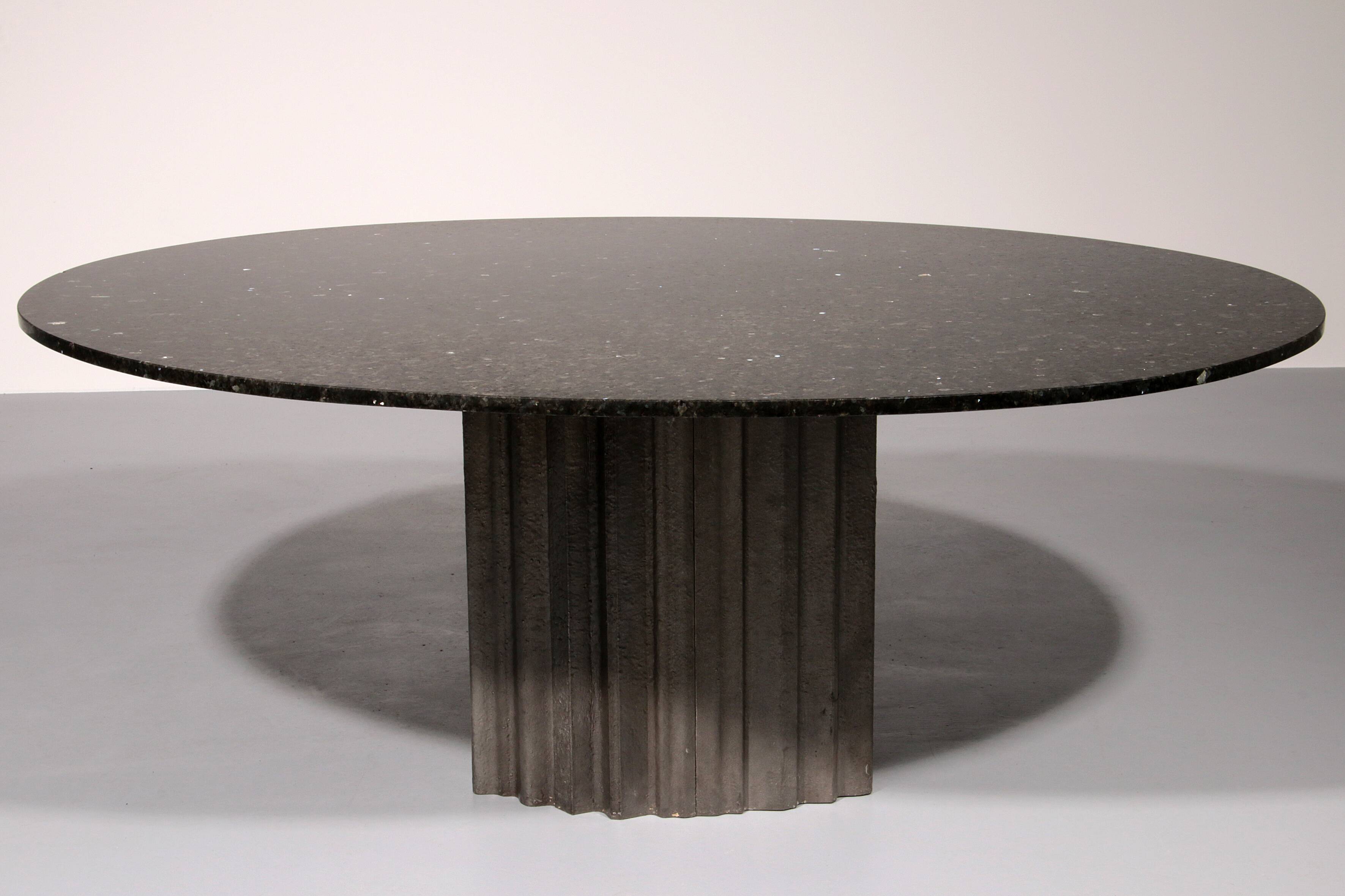 Chic Brutalist Dining Table by Max Papiri 1970 Italy