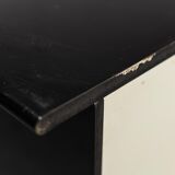 Chest of drawers in black lacquered wood of the 70