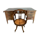 Desk and its rotating armchair England XIX century