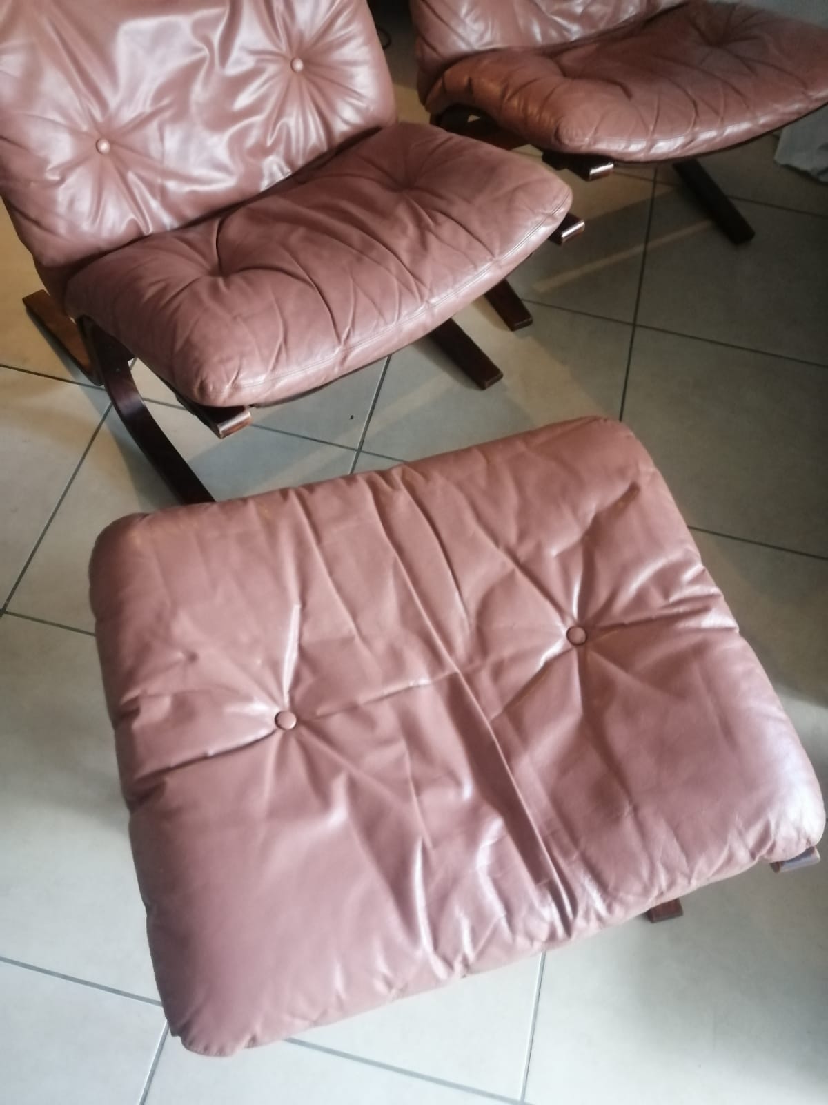 Pair of Scandinavian armchairs and ottoman Ingmar Relling Westnofa 1962