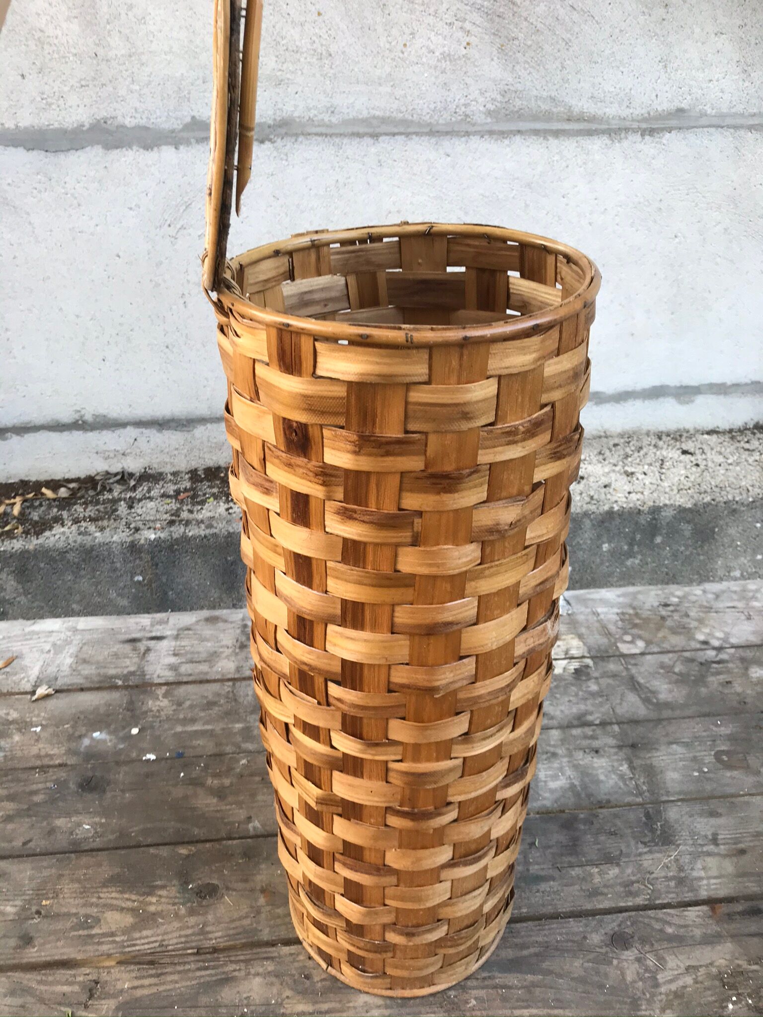 Rattan bread box