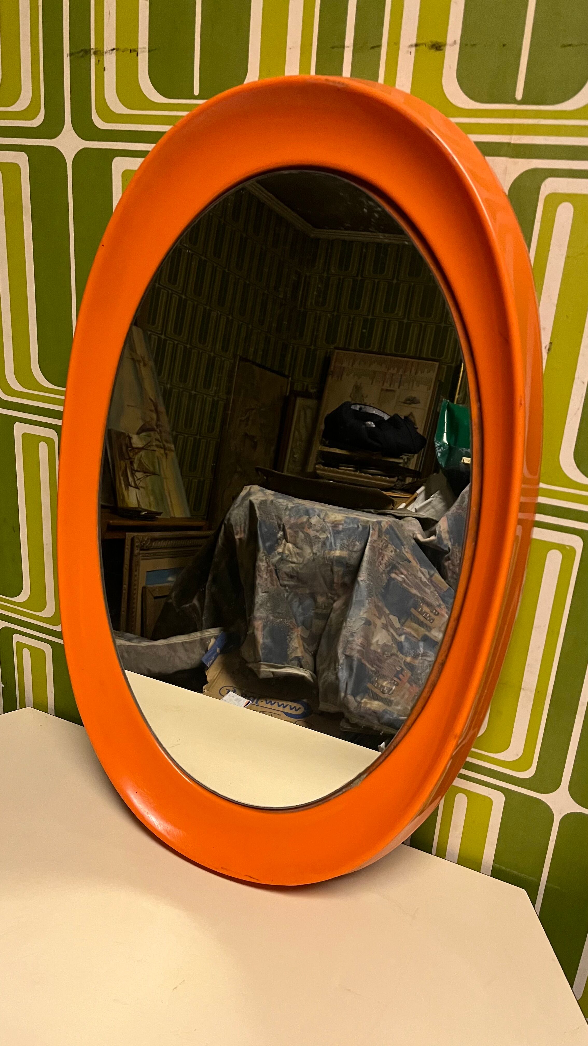 Miroir ovale orange