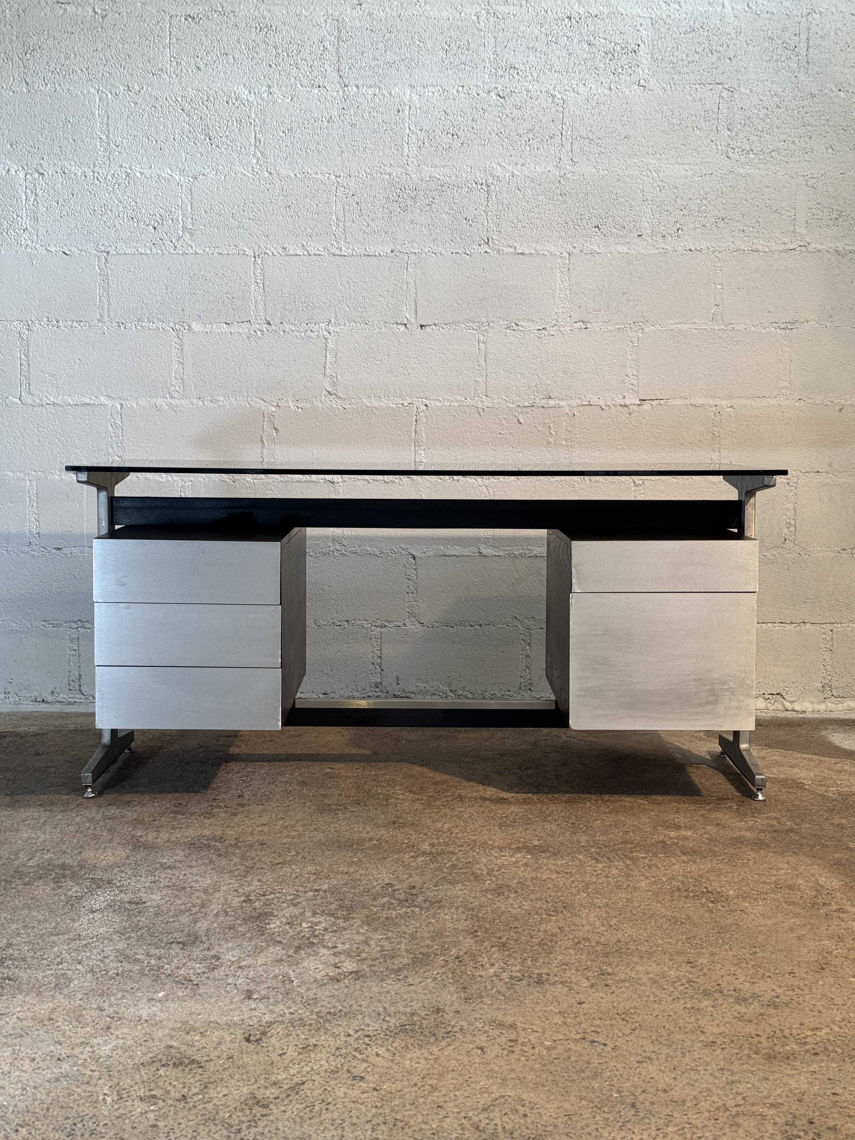 Etienne Fermigier Office