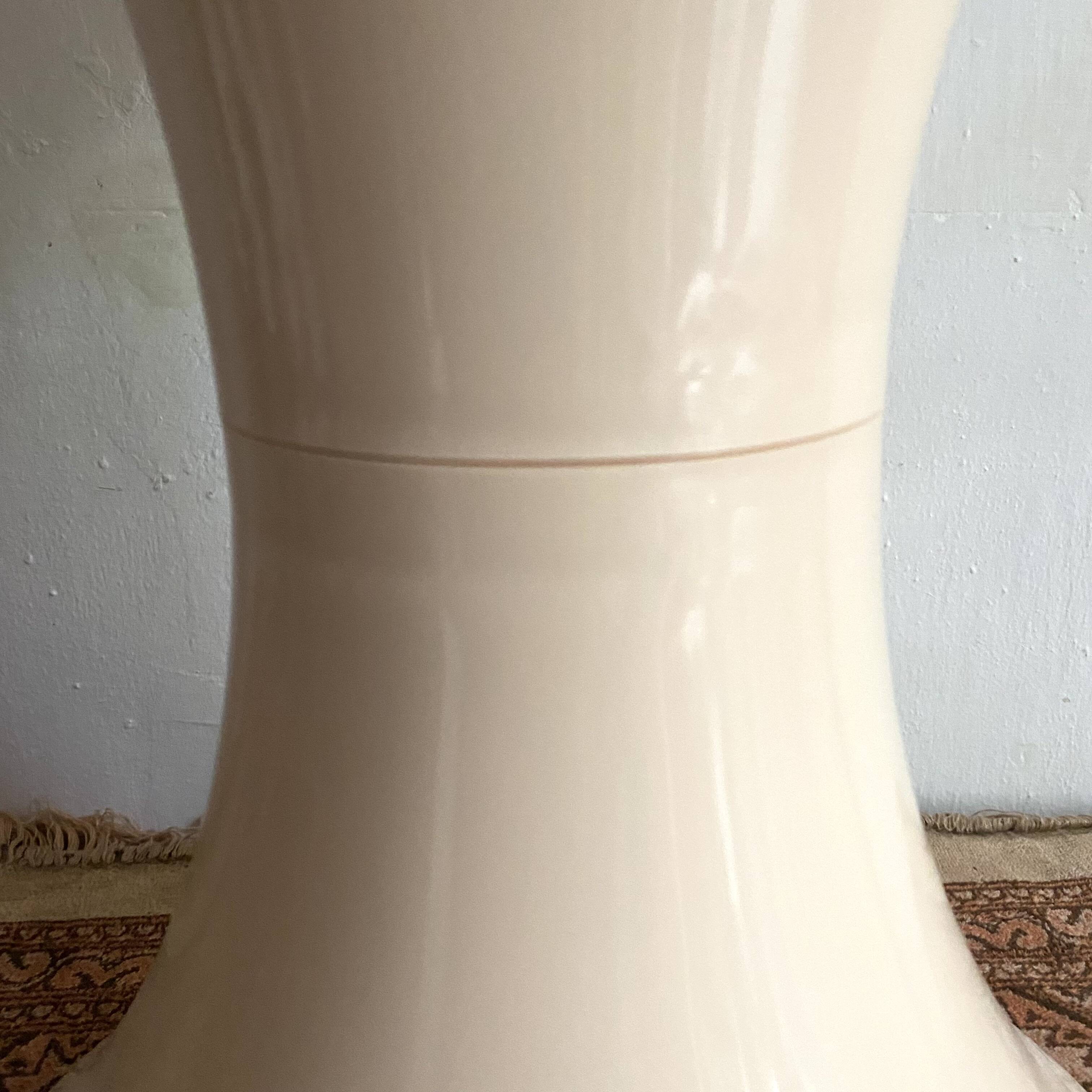 Vintage tam tam Stamp stool