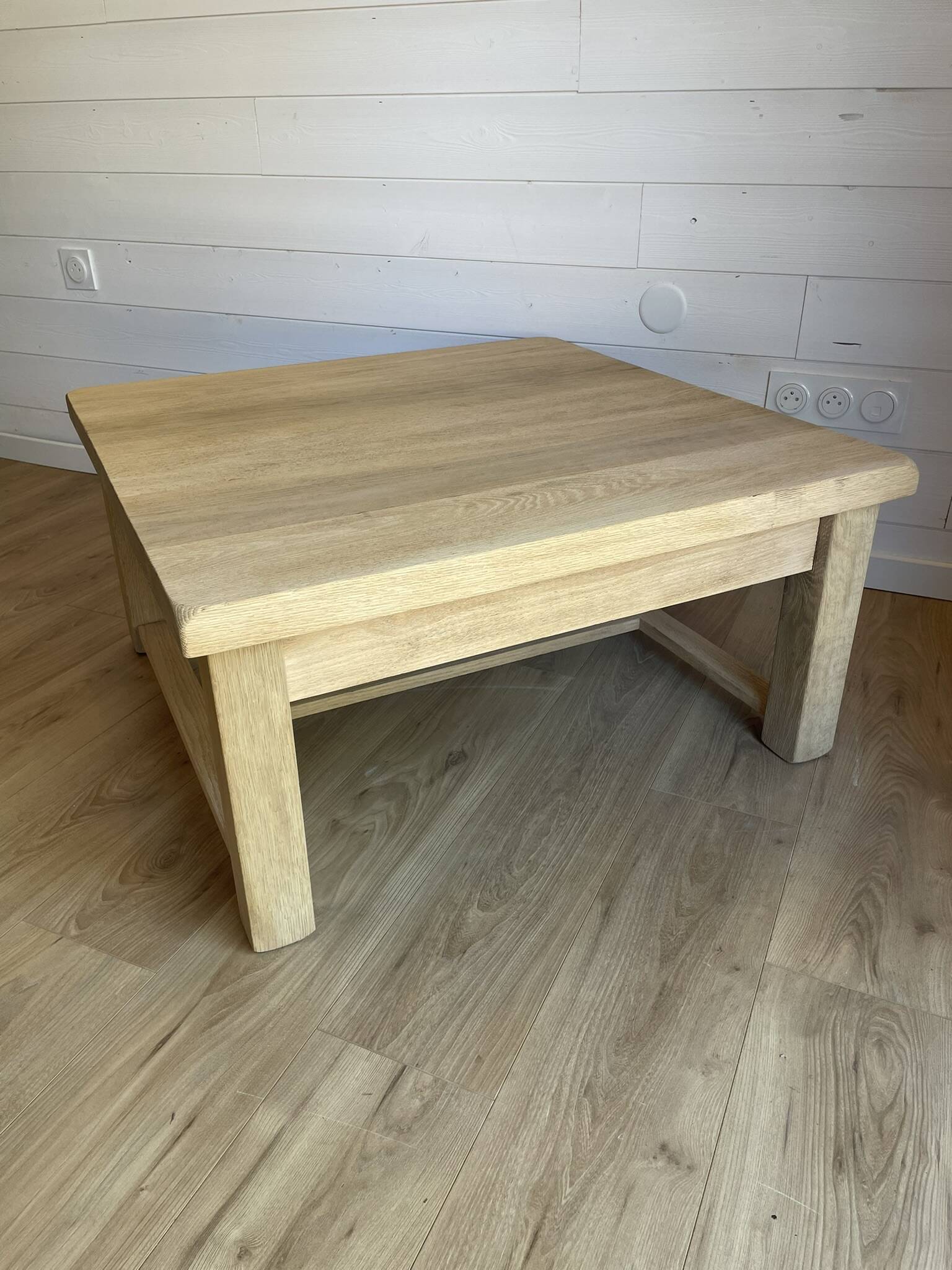 Large antique coffee table in sandblasted solid oak - Rustic chic style