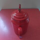 Cafetière en tôle émaillée rouge