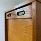 Meuble classeur rideau bois années 60