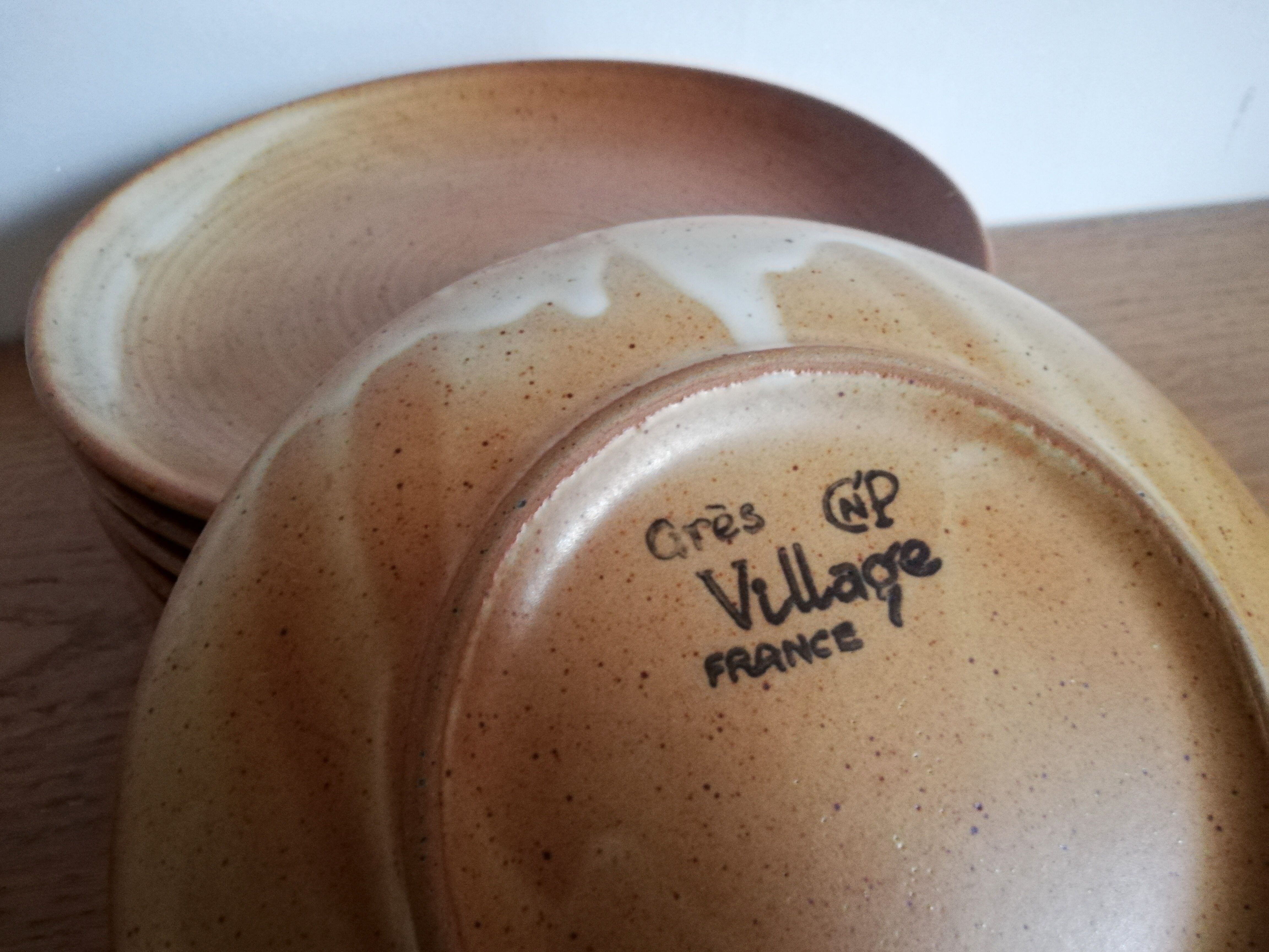 Set 8 plates for dessert sandstone Village NCF France