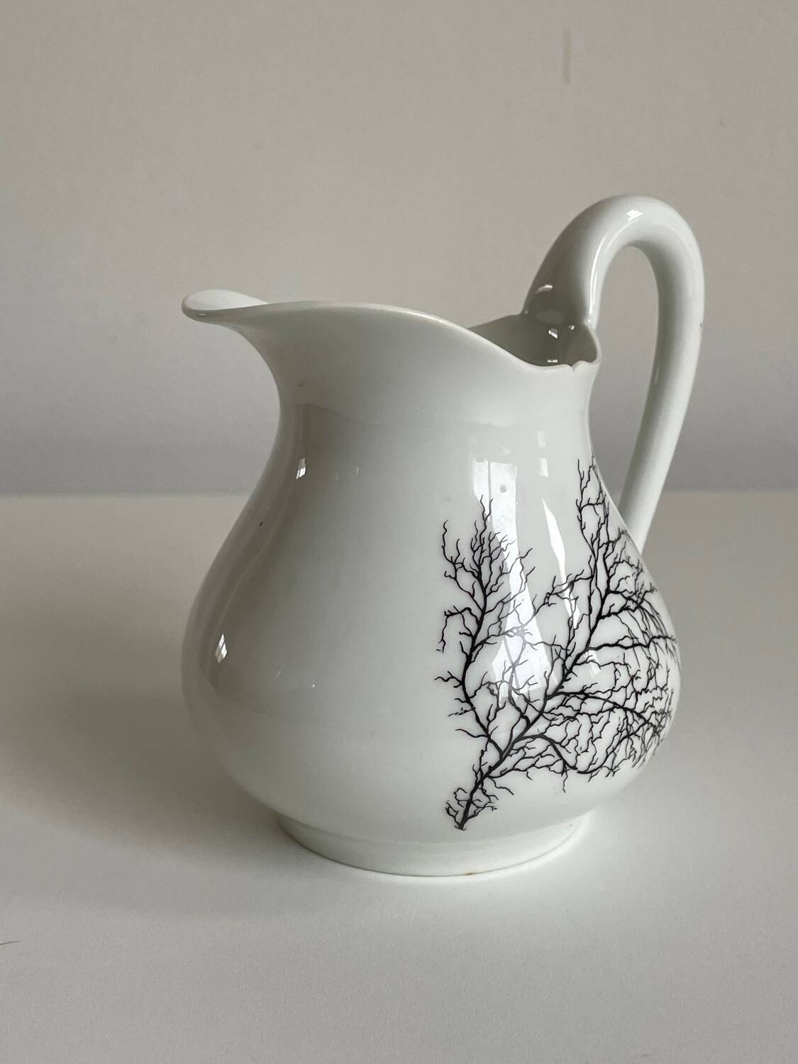 “Black Coral” milk jug – A. Giraud & Brousseau, Limoges – signed Fra