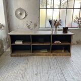 Double-sided counter with XL oak compartments
