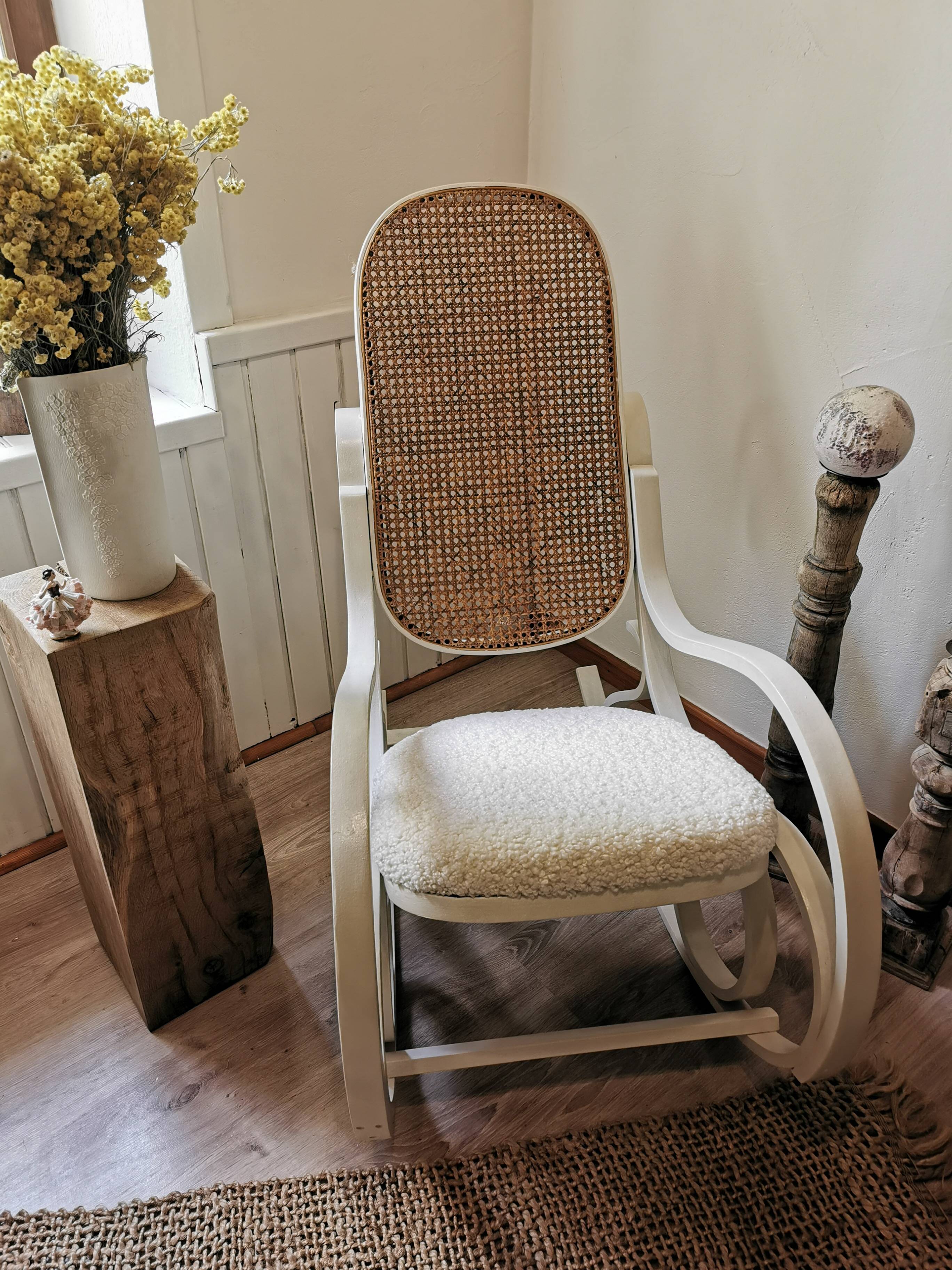 Rocking chair,/fauteuil à bascule