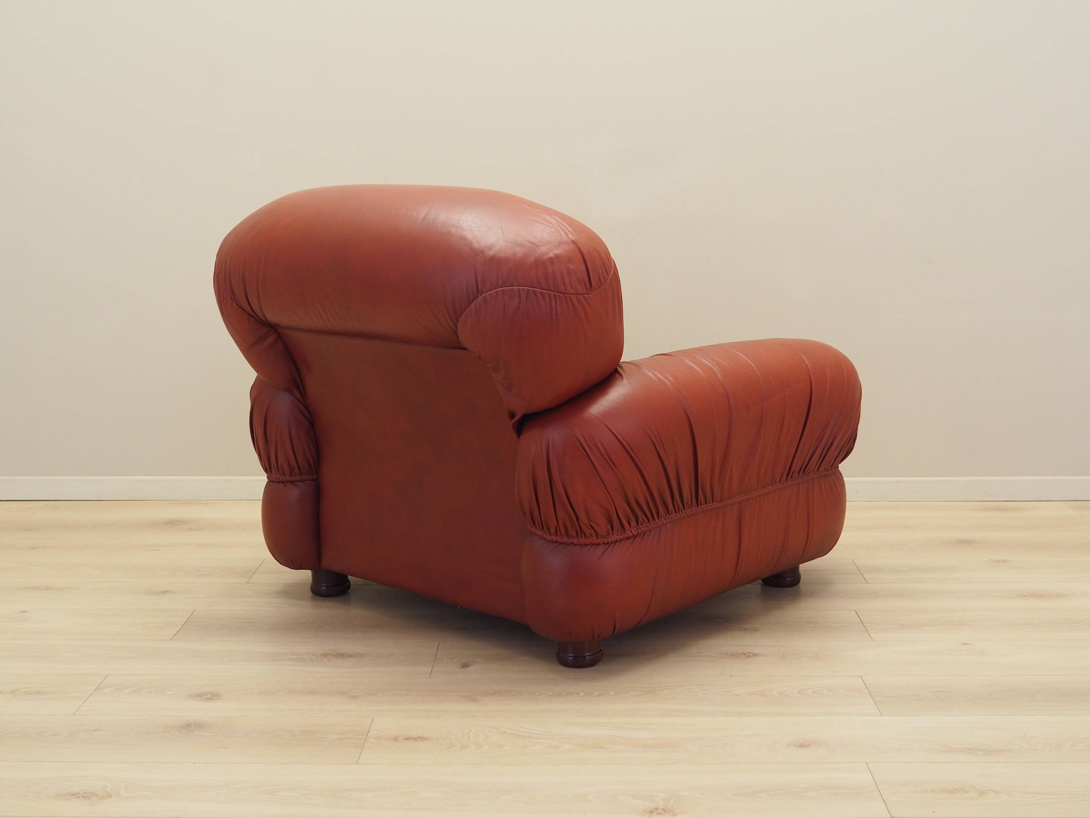 Burgundy armchair, Italian design, 1970s, production: Italy