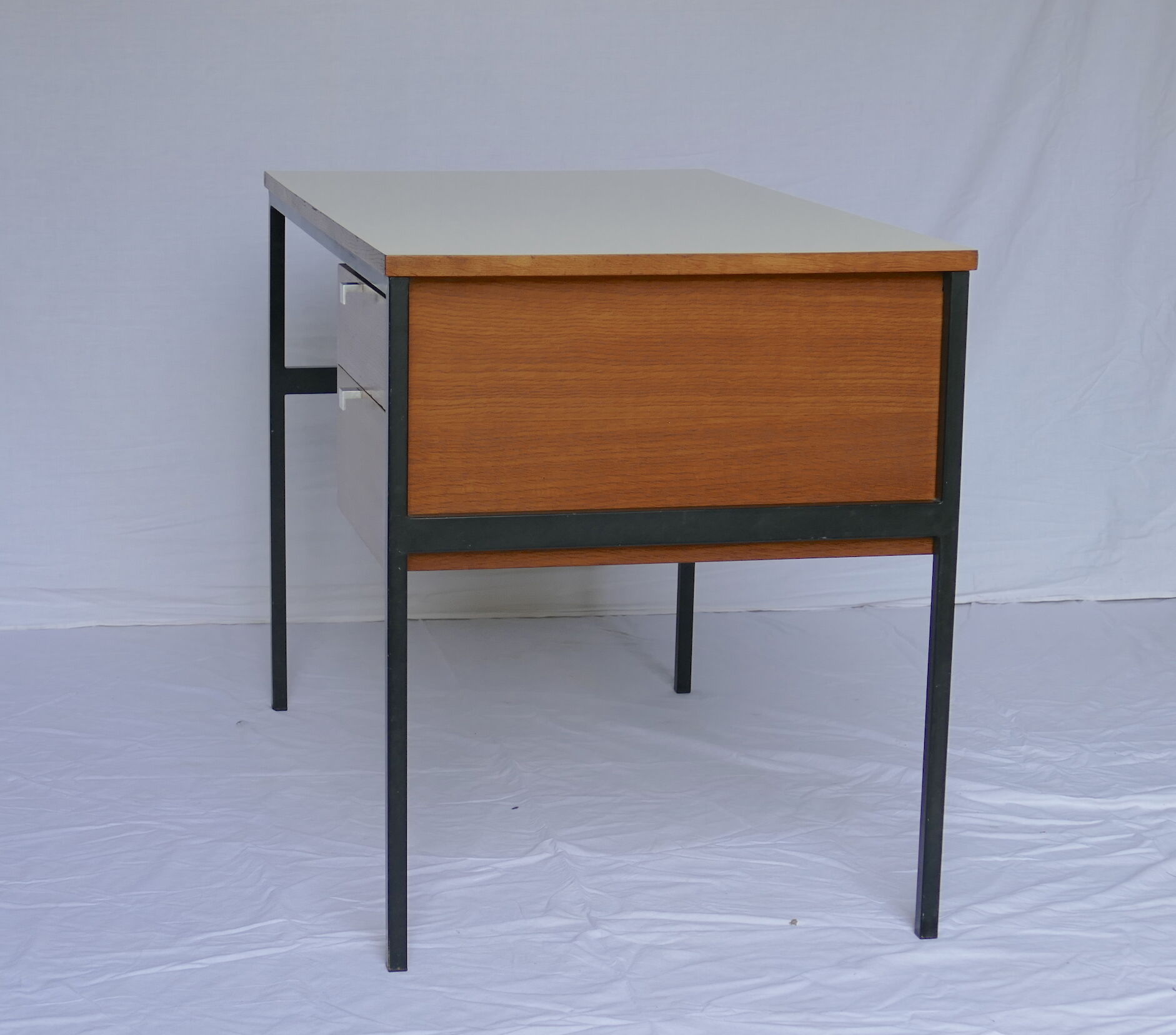Bureau Pierre Paulin Edition Thonet 1954