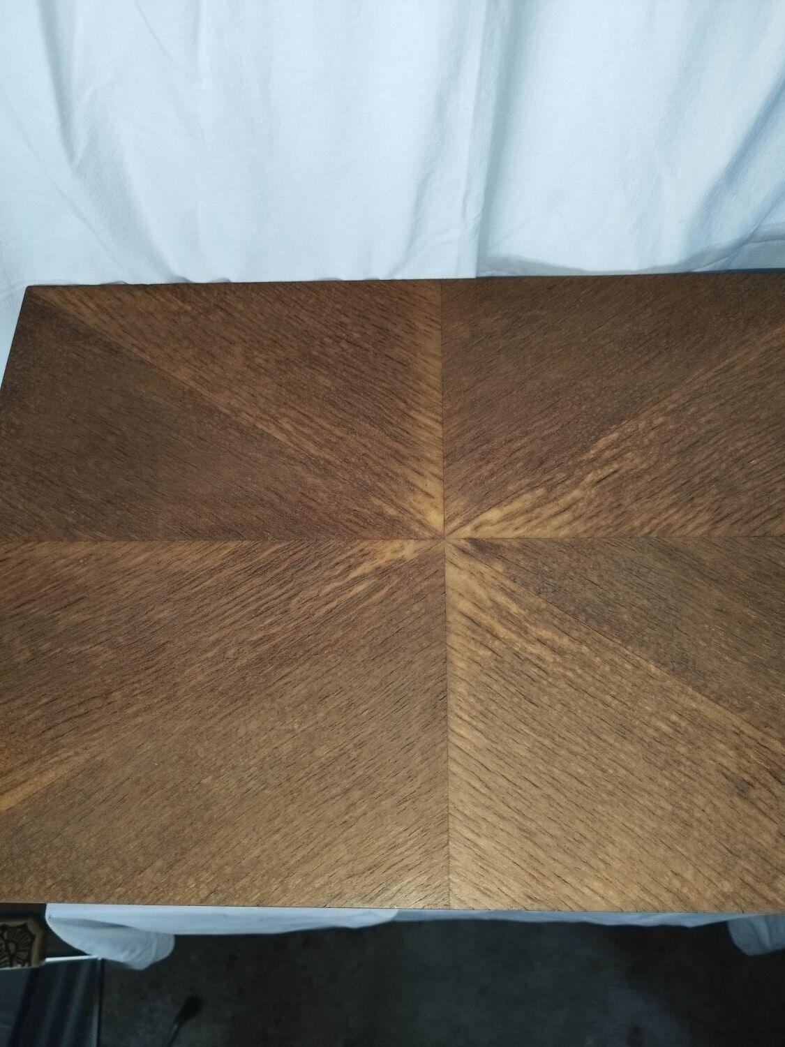 Coffee table from the 50s spindle feet
