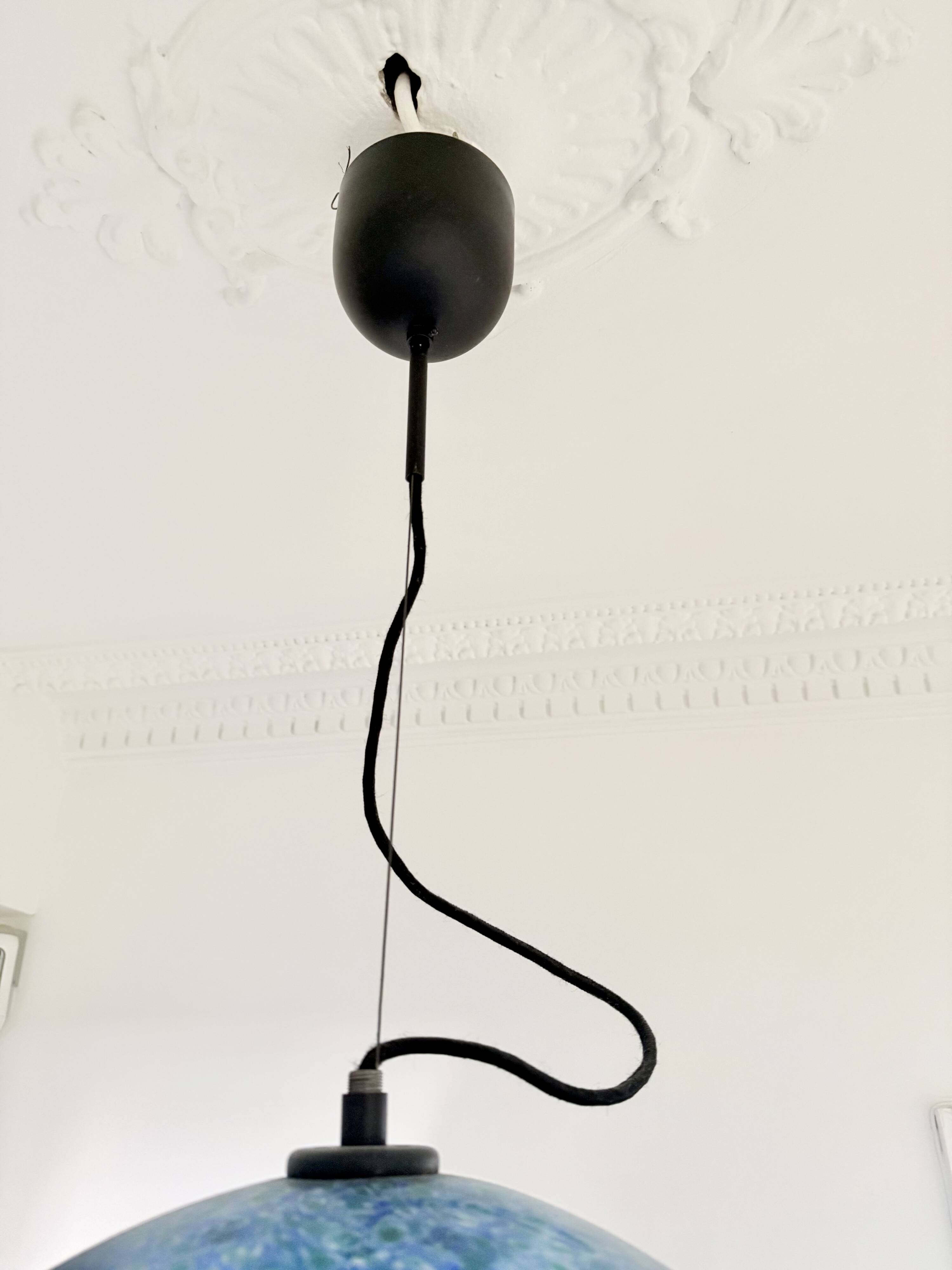 "Neverrino" suspension by Gae Aulenti, Vistosi edition.