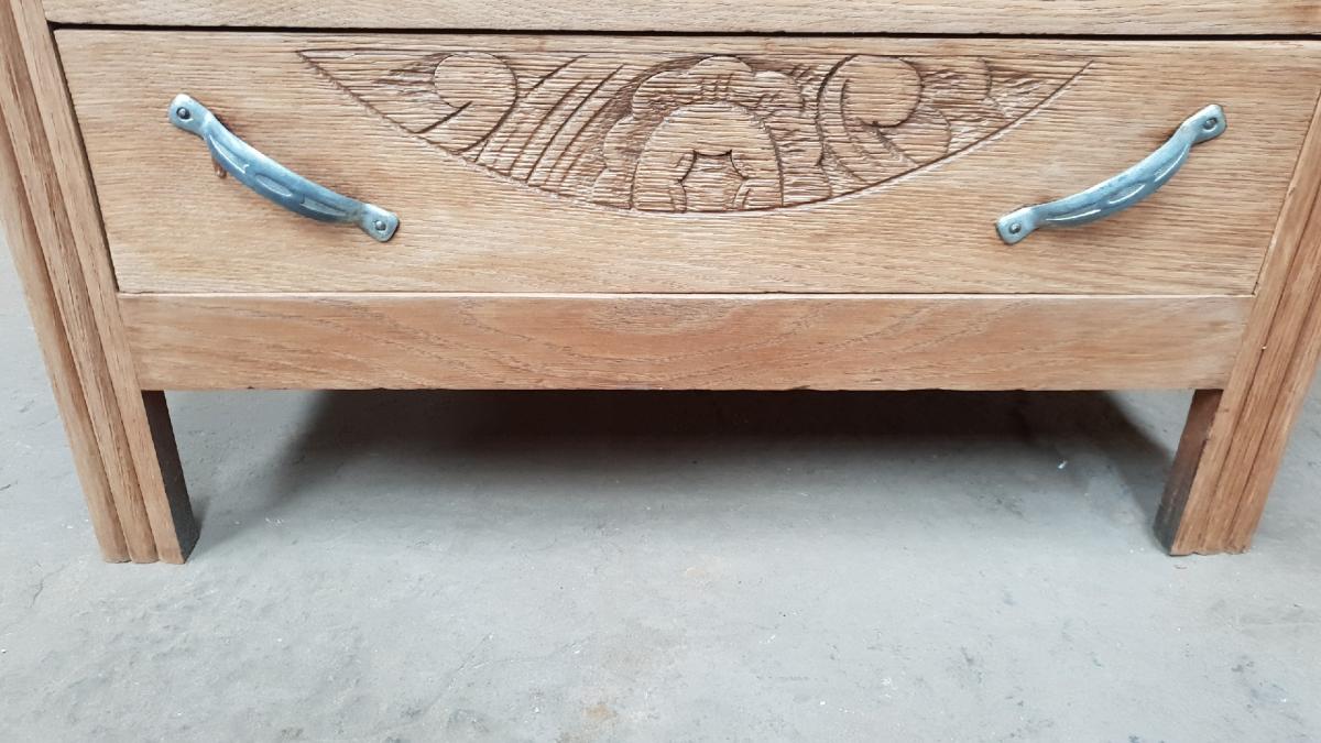 Vintage chest of drawers