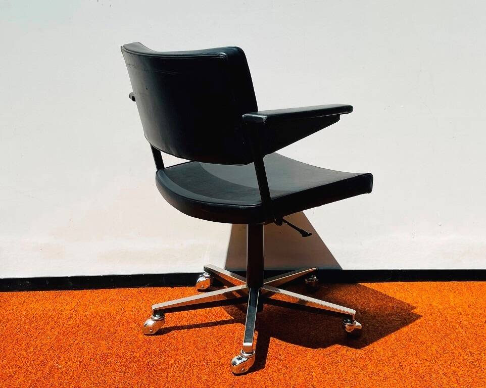 Gispen office chair. Vintage 60s