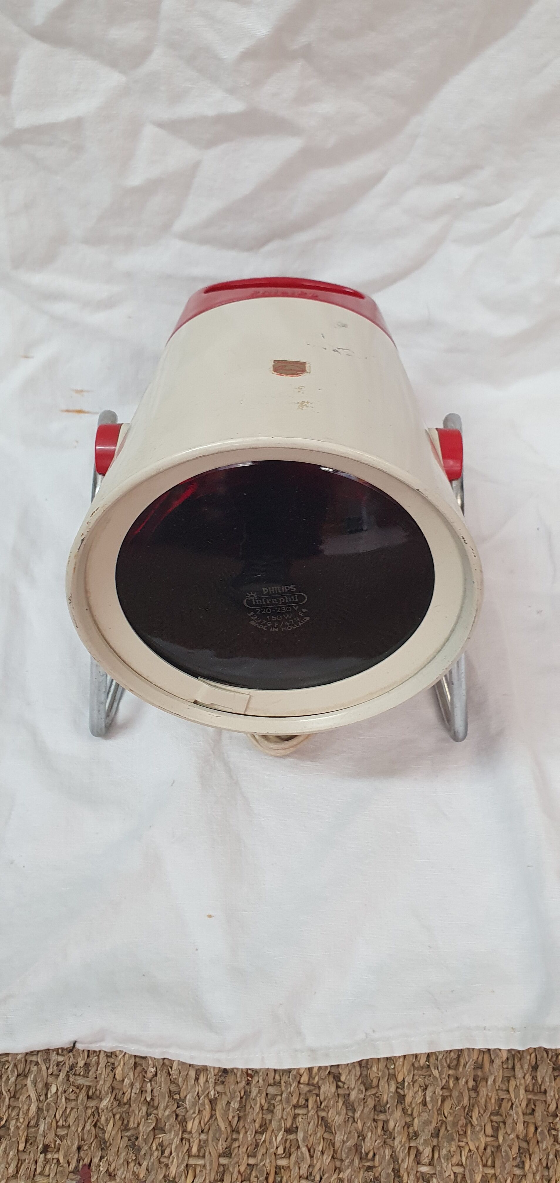 Phillips infrared lamp