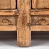 Haut buffet ancien en bois de pin (vers 1920)