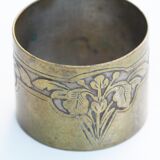 Art Nouveau towel round