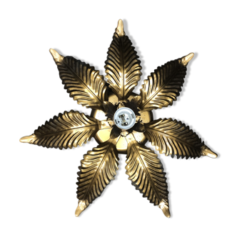 Vintage gold metal flower wall light