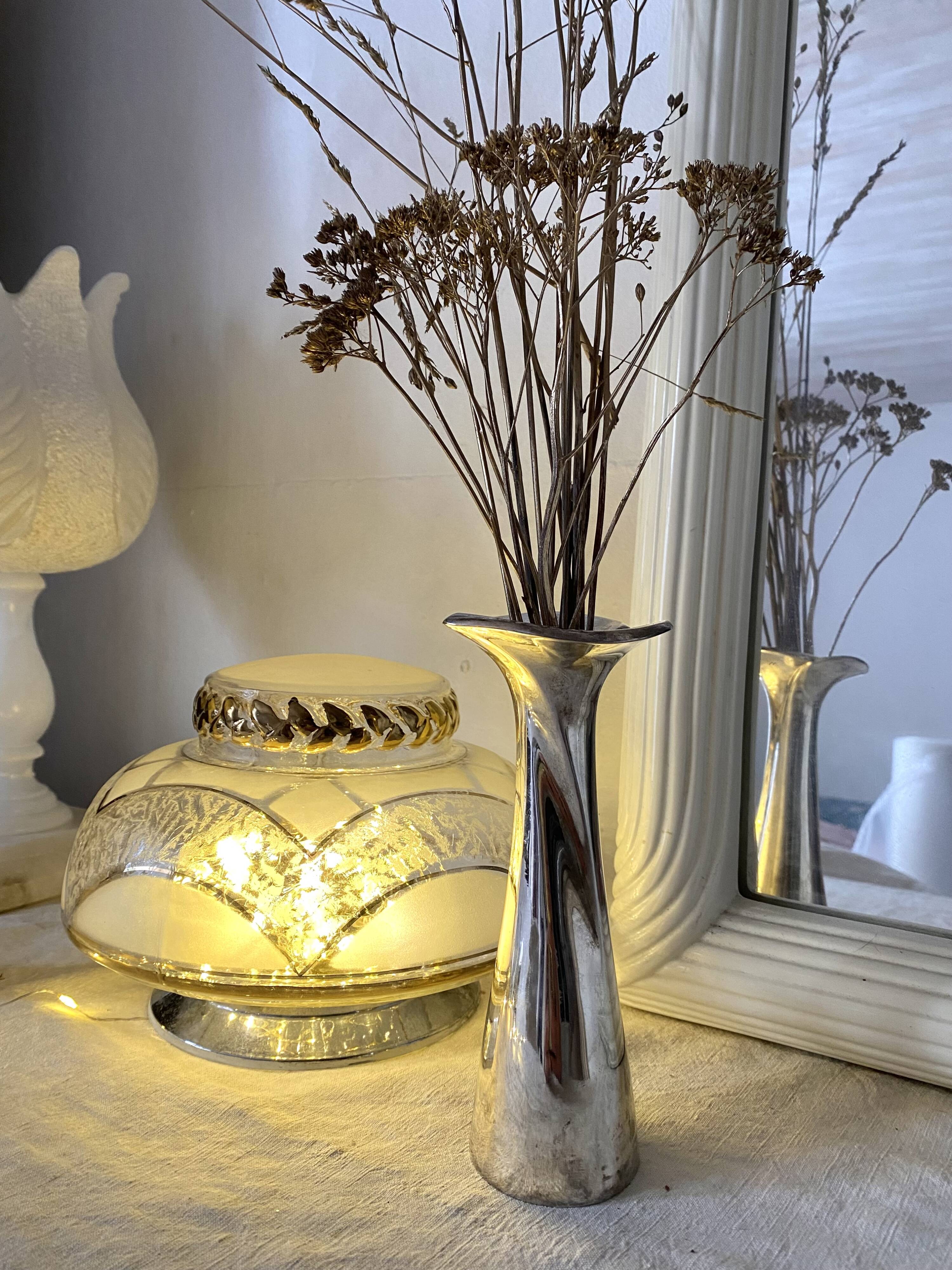 Art Deco ceiling light in frosted glass and gold