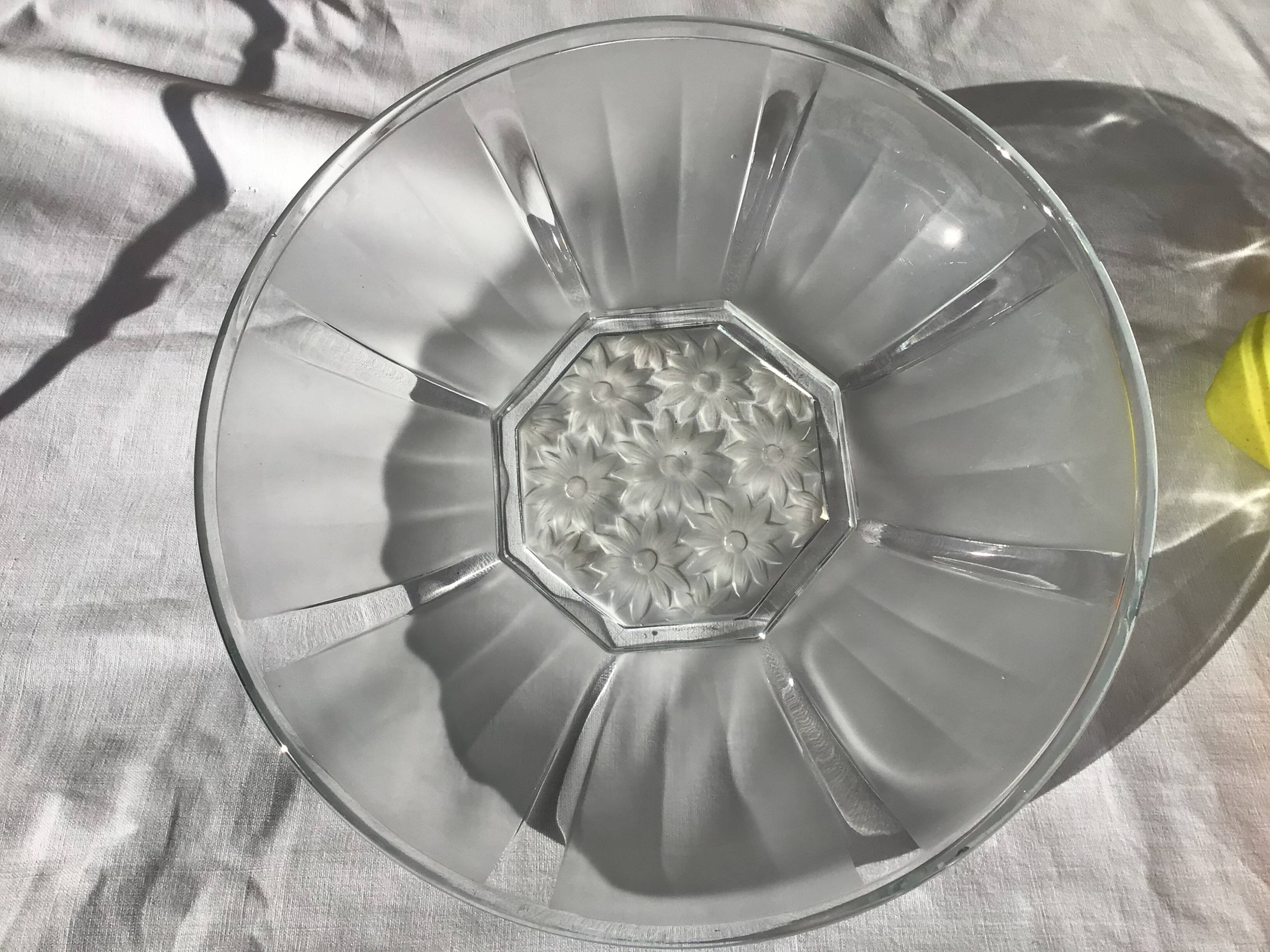 Art Deco glass cup with sandblasted flowers