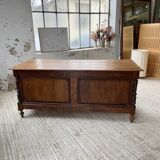 Drapery oak counter 1900