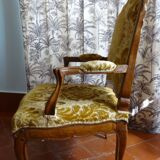 Counterpart of Louis XV period armchairs called "A la Reine"