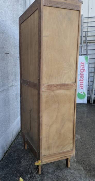 Parisian wardrobe in natural wood