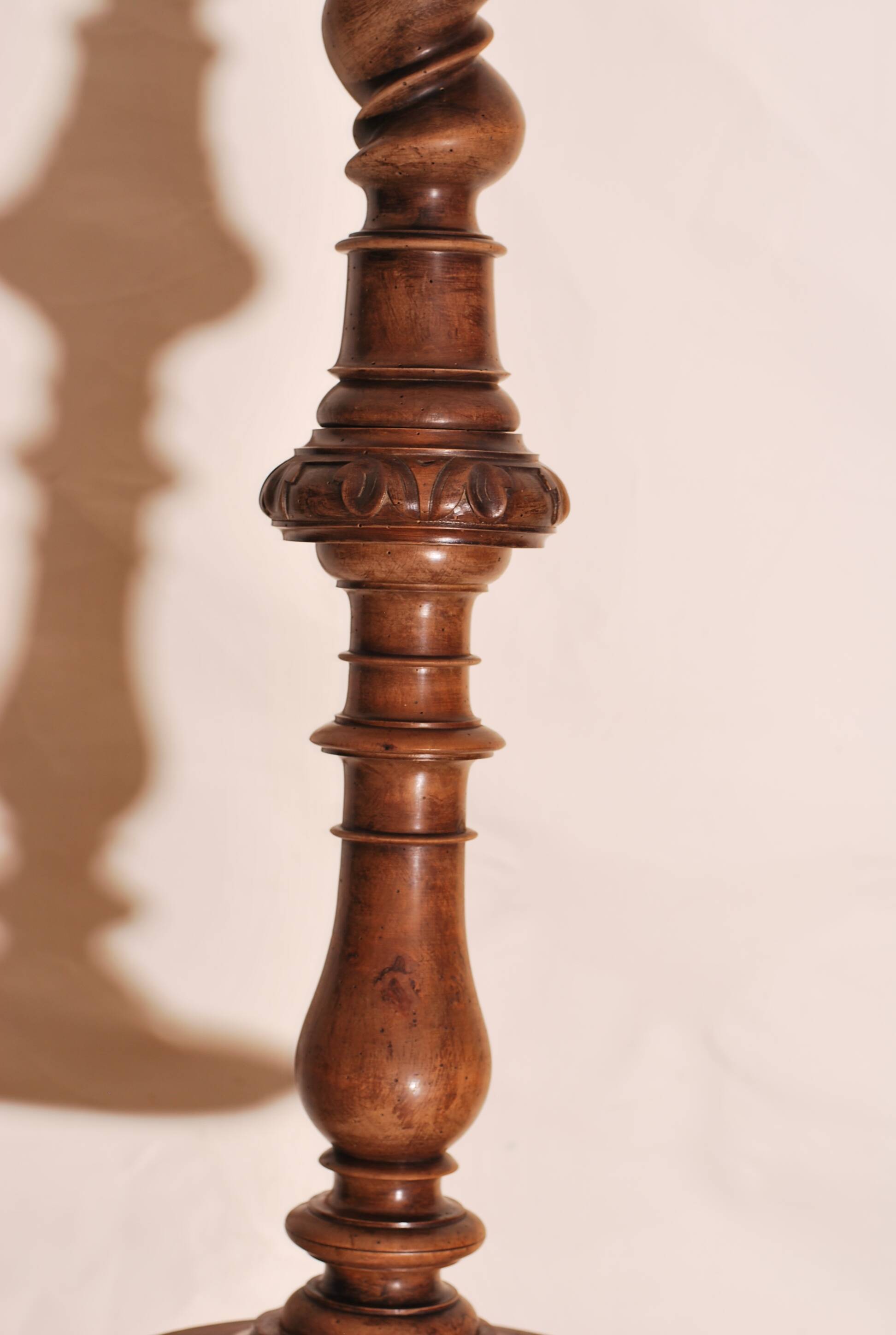 sculpted column, statue rest, plant holder